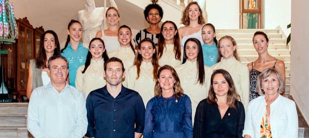 La alcaldesa de la ciudad destaca "la importancia de poder albergar a equipos del máximo nivel para la promoción del deporte y dinamización económica en nuestra ciudad al que se suman competiciones desde categorías base".