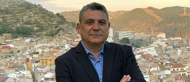 Esteve cree que la iniciativa liderada por el presidente de la Generalitat Valenciana, Carlos Mazón, responde a una demanda que durante ocho años ha silenciado e ignorado el PSOE y sus socios de Compromís
