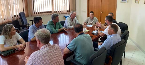 Fabra: “Somos conscientes de que en cada cofradía existen unas singularidades. Y por este motivo nos hemos reunido con los profesionales"