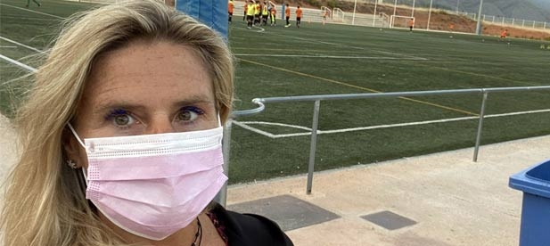 La concejala del PP también preguntó por los cursos Estiu Esportiu de carácter gratuito en las playas de Castellón.