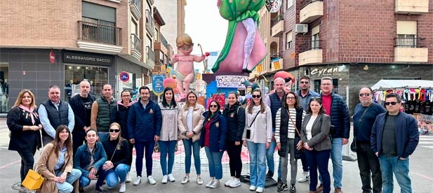 La presidenta provincial del PPCS pone en valor el esfuerzo de los artistas falleros, el trabajo de las comisiones y la implicación de toda la ciudadanía en una fiesta "que es ejemplo de todo lo bueno que tiene esta tierra