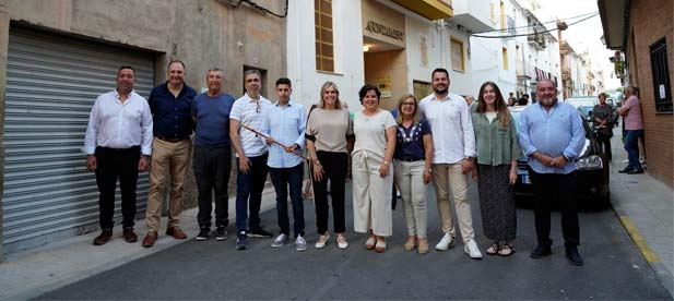 El cambio de alcaldía en la localidad "preserva los principios de una gestión que escucha, trabaja y lidera oportunidades para un municipio que tiene todo el futuro por delante", indica la presidenta