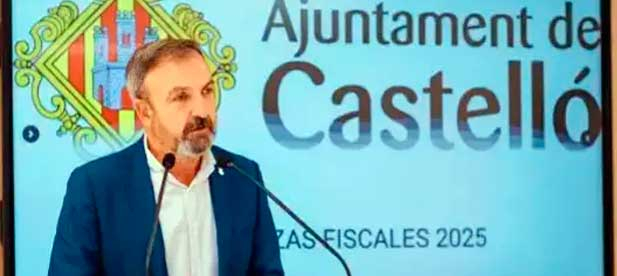 Redondo: "En tres años, hemos bajado el IBI tres veces, hemos reducido el impuesto de vehículos, hemos ampliado dos veces las bonificaciones en la plusvalía, hemos suspendido la tasa de las terrazas tres veces "
