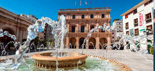 La iniciativa ha comenzado este lunes a las 10:00 horas y permitir&aacute; a los castellonenses realizar compras con un descuento del 50 % hasta el 24 de noviembre o hasta agotar los bonos disponibles