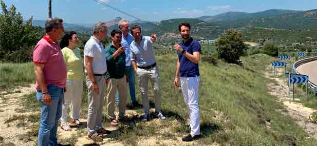 El tramo de v&iacute;a afectado por el proyecto, de 4,85 kil&oacute;metros, est&aacute; suspendida porque el Gobierno de Espa&ntilde;a inici&oacute; las obras sin las autorizaciones de la CHE. &ldquo;Es surrealista&rdquo;, declara Ort&iacute;