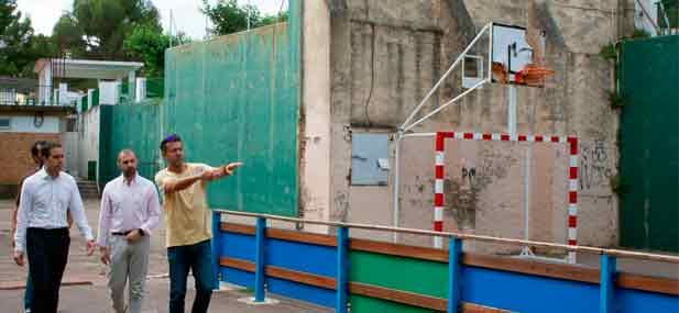 La iniciativa trata de completar y ampliar el proyecto de rehabilitaci&oacute;n de las instalaciones deportivas. &ldquo;Si crece el presupuesto crecer&aacute; el inter&eacute;s por ejecutar la obra&rdquo;, dice