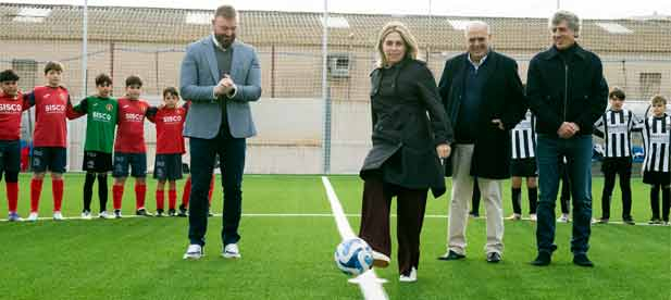 «Invertir en deporte es apostar por la salud, el futuro y el bienestar; desde la Diputación respondemos a las demandas municipales para sumar espacios deportivos y mejorar la calidad de vida», ha señalado la dirigente provincial.