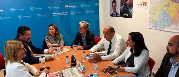 Carrasco considera urgente la adopción de medidas que garanticen la continuidad de la actividad citrícola de Castellón de la Plana.