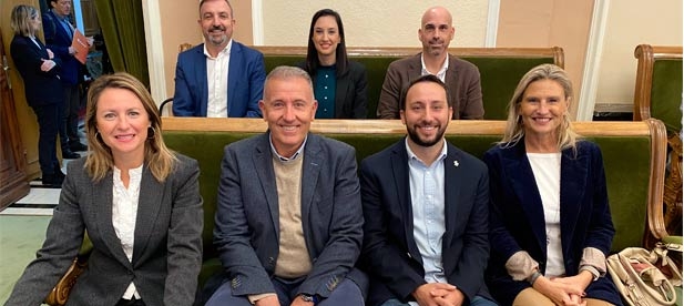 Carrasco lamenta que el equipo de gobierno de PSOE, Compromís y Podemos, liderado por la alcaldesa socialista Amparo Marco, haya perdido una nueva oportunidad de ayudar a los castellonenses