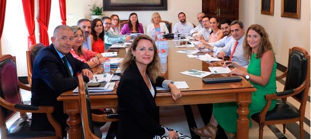 Carrasco: "Con una ciudad más viva con las calles llenas que nos animan a seguir trabajando por y para Castellón, para que la gran capital que somos ocupe el lugar que nos merecemos"
