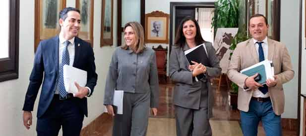 Marta Barrachina: “Necesitamos una política comprometida con nuestra tierra, que escuche nuestras demandas y ponga en marcha los proyectos que hagan avanzar nuestra provincia. Los castellonenses no pueden seguir pagando la inacción del Gobierno de España”