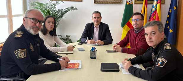  Las leyes nacionales son demasiado blandas y permiten la reincidencia. Es frustrante para la policía y desesperante para la ciudadanía. Necesitamos una legislación más firme que proteja a las víctimas y respalde de verdad el trabajo de la Policia