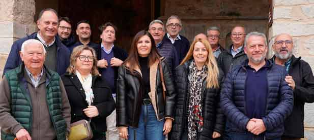 Aguilella: &ldquo;Este transporte es una herramienta que conecta, que suma y que refuerza todo lo bueno que tienen nuestros pueblos&rdquo;, se&ntilde;ala Aguilella. &ldquo;Es un ejemplo de la pol&iacute;tica &uacute;til, que cumple su palabra y que abandera en la provincia Marta Barrachina&rdquo;