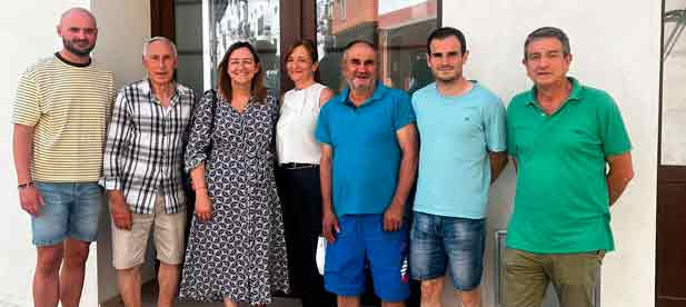 Manuel Fuster, portavoz del PP en Almed&iacute;jar, agradece la visita de la directora territorial de Sanidad, Eva Su&aacute;rez, a las obras. &ldquo;Ahora s&iacute; hay un Gobierno que cree y crea en el interior"