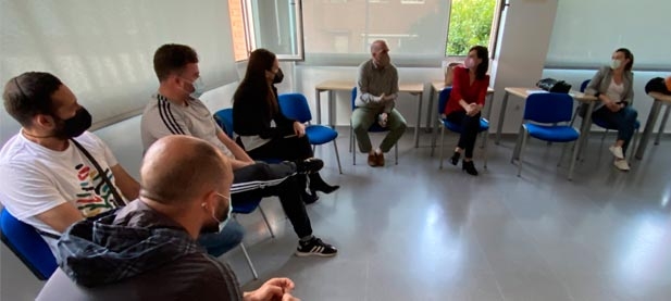 Guillamón: "Hay que contribuir a la recuperación económica, porque las fiestas son un revulsivo para sectores como la pirotecnia, floristerías, indumentaristas, hostelería, comercio y otros servicios que de manera directa o indirecta se ven beneficiados"