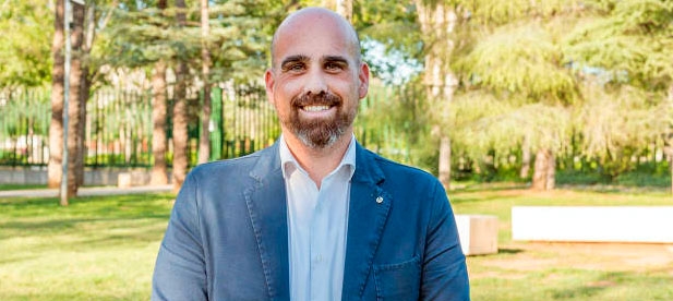 Guillamón: "El Patronato Municipal de Turismo sigue sin gerente desde hace dos años y ahora crean una nueva plaza de técnico superior mientras la gestión del gobierno solo pone palos en la rueda a un sector que intenta recuperarse"