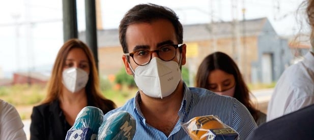 Herminio Serra: "Además de a la familia de Puig, la Generalitat debería poner en marcha políticas para ayudar a los jóvenes"