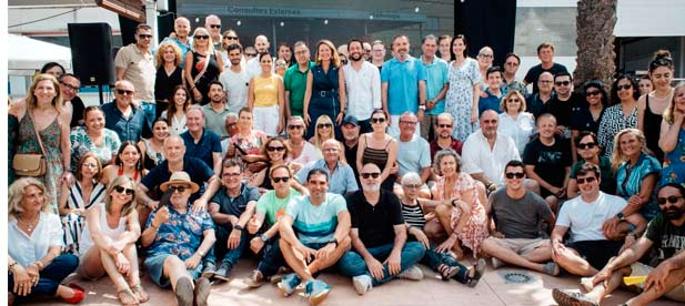Begoña Carrasco y Marta Barrachina celebran junto a más de 200 personas los dos años de la victoria electoral del PP en Castellón, en una jornada festiva con deporte, compañerismo y paella popular.