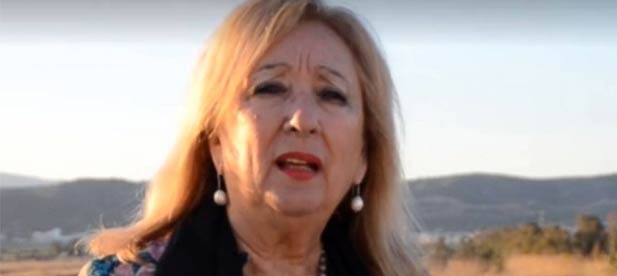 La socialista Josefa Tena aprovecha que ha comprado la voluntad de los dos tránsfugas para subirse ella misma el sueldo y a todo el equipo de gobierno de Torreblanca