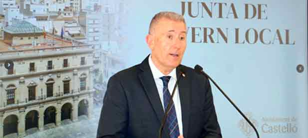 El Ayuntamiento aprueba el acuerdo con Infraestructuras para garantizar pagos del transporte interurbano y activa la consulta del Plan de Movilidad Sostenible