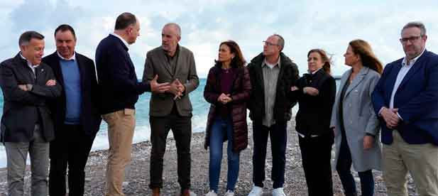 En Alcal&agrave; de Xivert, la localidad lleva a&ntilde;os reclamando espigones que pongan freno a la erosi&oacute;n creciente que recorta cada d&iacute;a metros de costa. En el caso de Benic&agrave;ssim, la localidad ha exigido de nuevo este marzo inversiones tras el paso de Harry