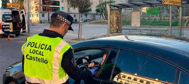 El Bolet&iacute;n Oficial de la Provincia public&oacute; ayer la convocatoria de las bases para cubrir 15 plazas de agente de Polic&iacute;a Local, una medida que permitir&aacute; seguir ampliando el n&uacute;mero de efectivos