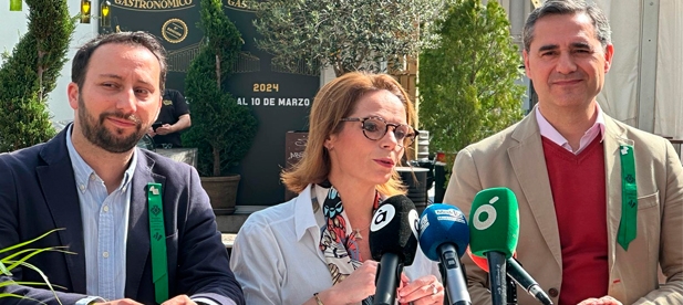 La limpieza en las calles se incrementa tanto en recogida viaria como en contenedores y las quejas vecinales disminuyen al tiempo que aumentan los servicios y la presencia de la Policía Local