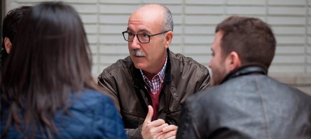 Martínez: "No entendemos por qué hay tanto silencio y se protege a un señor que va a sentarse en un banquillo"