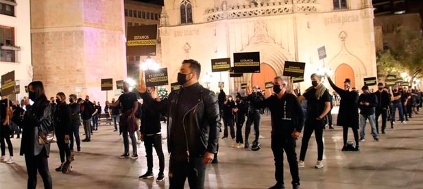 El sector del ocio nocturno cifra en 900.000 euros las pérdidas tras ocho meses cerrados y, cada mes que pasa, siguen perdiendo hasta 150.000 euros, según denuncia la Asociación On Castellón.
