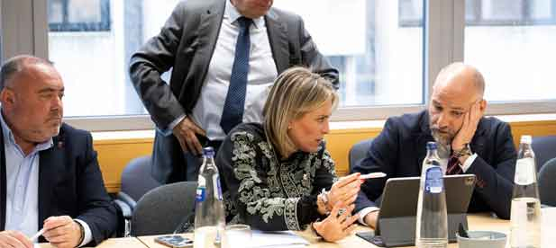 "Europa debe revisar la propuesta y garantizar que la transici&oacute;n ecol&oacute;gica se desarrolle con plazos y herramientas compatibles con la realidad industrial y el futuro de miles de familias", indica la presidenta