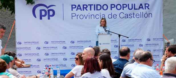 El PPCS es &ldquo;la gran familia de Castell&oacute;n&rdquo;. "Estoy orgullosa de poder daros la bienvenida porque vuestra decisi&oacute;n es muy valiosa", afirma la presidenta del PPCS