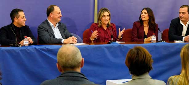 "Reforzamos el apoyo a los 135 municipios frente a la falta de financiación y el abandono de un Gobierno de Sánchez acorralado por la Justicia y ninguneado por sus socios", afirma Marta Barrachina