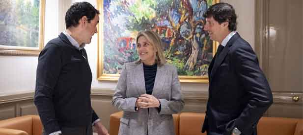 Marta Barrachina: "Desde la Diputaci&oacute;n alzamos la voz en defensa del sector cer&aacute;mico y sus reivindicaciones"