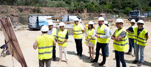"En solo dos años, esta Diputación ha hecho más por el agua que muchas legislaturas juntas. Apostamos por los mejores servicios e infraestructuras para nuestros municipios", afirma la presidenta provincial.