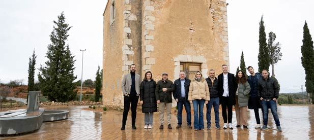 La presidenta de la Diputación de Castellón visita los proyectos de Canet lo Roig y Puebla de Arenoso, ganadores de la quinta edición del Concurso de Regeneración Urbana (CRU V), y muestra el compromiso de la institución con la industria cerámica