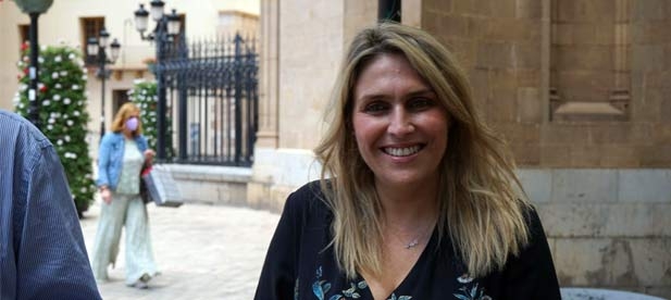 Marta Barrachina advierte que "el PPCS recurrirá cualquier recorte que ponga en riesgo la vida de nuestros vecinos porque el Gobierno del PSOE no puede hacer caja a costa de la sanidad"