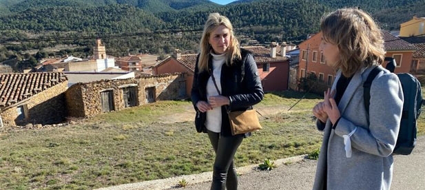 La líder del PP en Castellón recuerda que, para cumplir con los criterios que marca la OMS, harían falta otras 2.155 plazas adicionales.