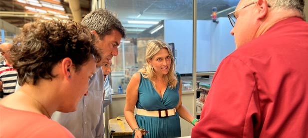 “La producción cerámica aún no dispone de una alternativa al gas y por eso el PP propone reducir la presión fiscal para que puedan resistir a la crisis energética”, indica Barrachina