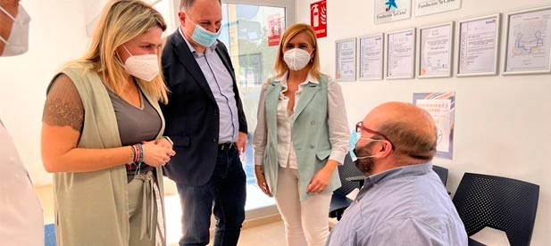 Marta Barrachina indica que “son miles de ciudadanos los que recurren a este transporte para poder acceder al médico o a un centro asistencial”