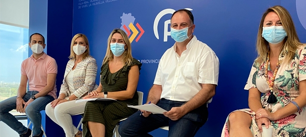 Marta Barrachina: “El PPCS no se ha ido de vacaciones. Estamos al lado de nuestros alcaldes y portavoces, de nuestras organizaciones y agrupaciones locales y, por supuesto, muy cerca de los castellonenses”