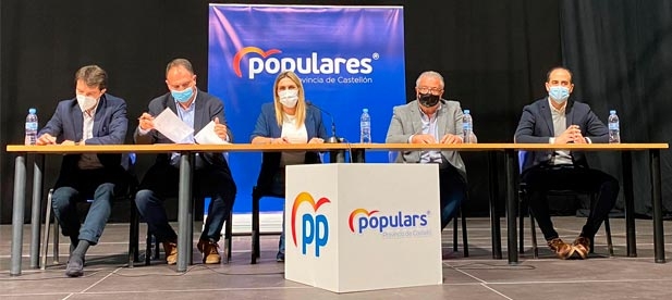 Marta Barrachina presidió ayer la reunión del comité de dirección y posterior reunión del comité ejecutivo y junta directiva del PPCS