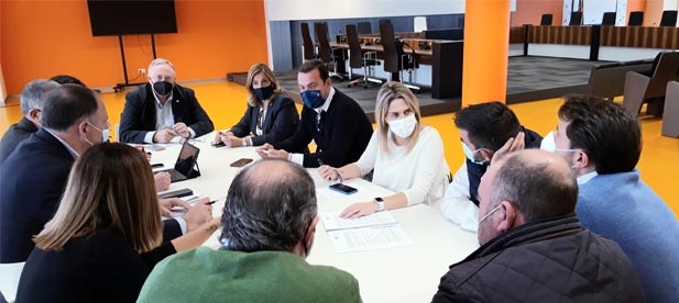 La líder provincial eleva una iniciativa a Diputación para exigir los 442 millones que a través de enmiendas el PPCS reclama al Gobierno. “Deseamos que PSOE y Compromís se sumen”