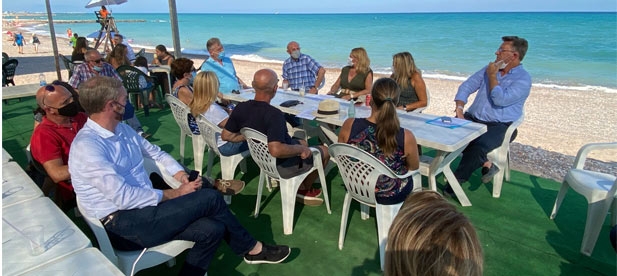 Marta Barrachina: “La costa de Castellón está amenazada porque el Gobierno no desarrolla las inversiones que hacen falta en materia de espigones para frenarlas"