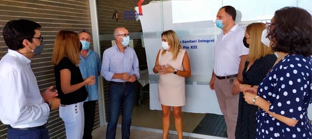 Marta Barrachina: “Los vecinos de Almassora ven cómo cada día sufren más y más recortes de los servicios sanitarios que con el Partido Popular tenían al lado de su casa."