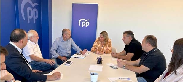 “El PP también ha presentado medidas en la Diputación para ayudar a familias, pymes, autónomos y ayuntamientos, porque son la primera puerta a la que llaman los ciudadanos cuando necesitan ayuda”, indica Marta Barrachina