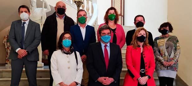 Redondo pide "menos burocracia para poder agilizar los trámites y ayudas directas es lo que necesitan las pymes y autónomos."