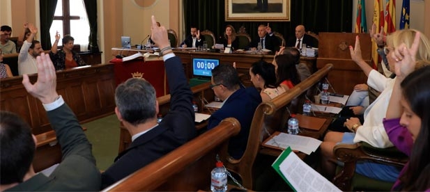 Carrasco: “Esta aprobación por unanimidad es el primer paso para que los proveedores cobren las facturas pendientes."
