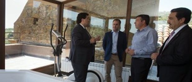 El presidente de la Diputaci&oacute;n de Castell&oacute;n, Javier Moliner, ha reforzado su compromiso y apoyo a los municipios peque&ntilde;os de la provincia.