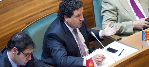 La FEMP propone que las Diputaciones Provinciales, Cabildos y Consejos Insulares pueden y deben asumir ese papel de administraci&oacute;n com&uacute;n de esos municipios &ndash;los m&aacute;s peque&ntilde;os-. 