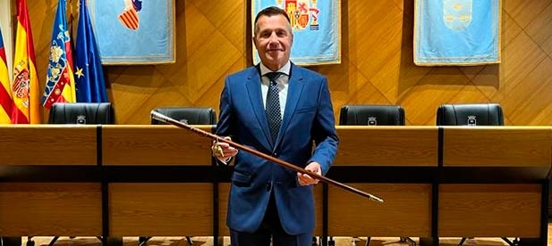 El candidato del PP se convierte en alcalde con los 5.620 votos que convierten su candidatura en la más votada.